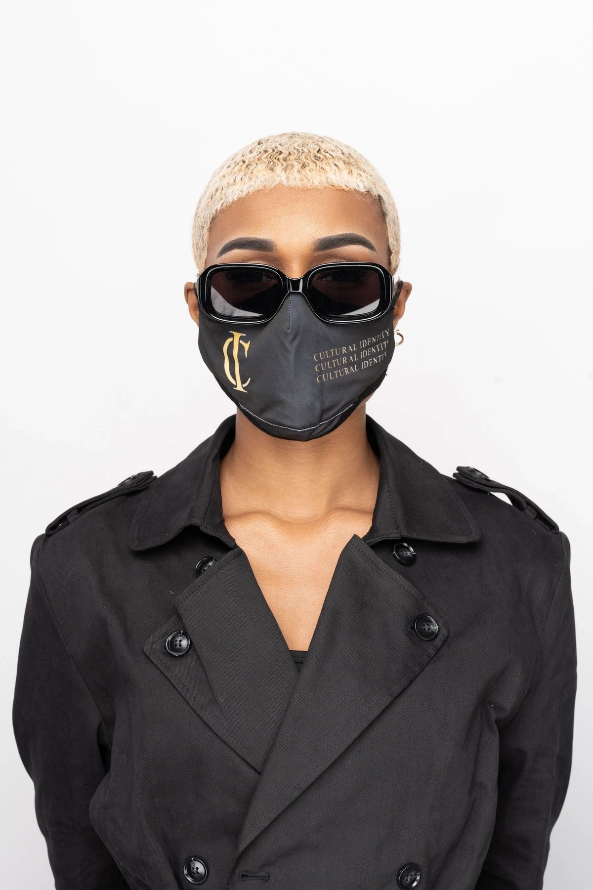 O-N white face mask