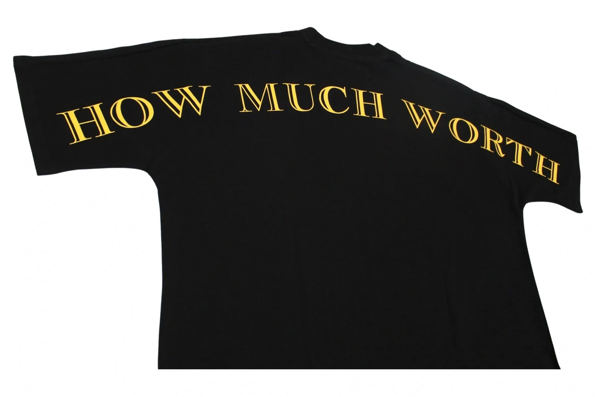 Slogan Black Tee
